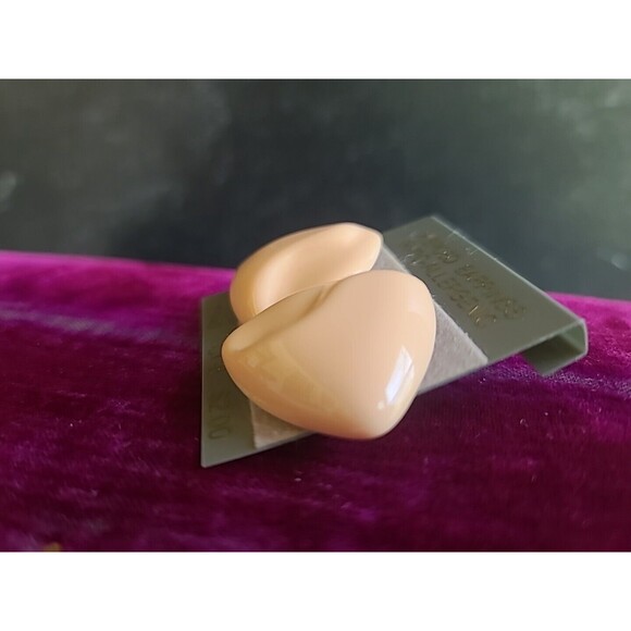 Peach Triangular Plastic Stud Earrings Vintage NOS - Picture 3 of 10